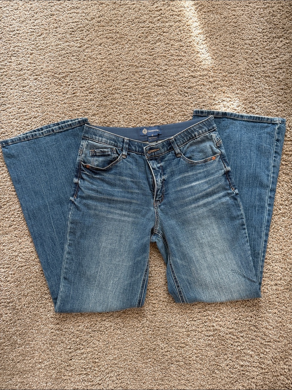 Democracy Ab Solution Bootcut Jeans | Size 8 | Barely Worn | Flattering Fit
